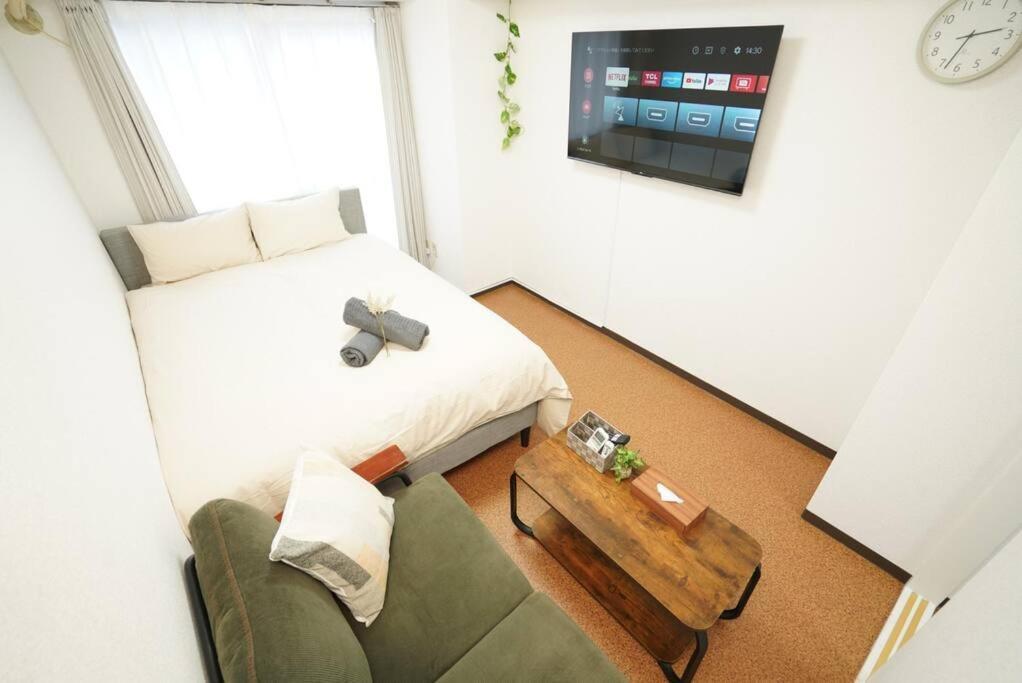新宿歌舞伎町東新宿站3分钟，徒步伊势丹4分钟免费wi-Fi！ Токио Екстериор снимка